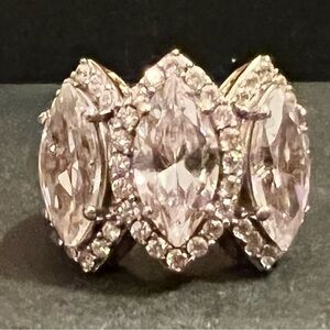 Pear cut CIbic Zirconia .925 silver ring size 7
